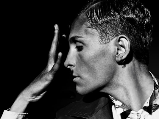 RAFA BODGAR — V MAGAZINE